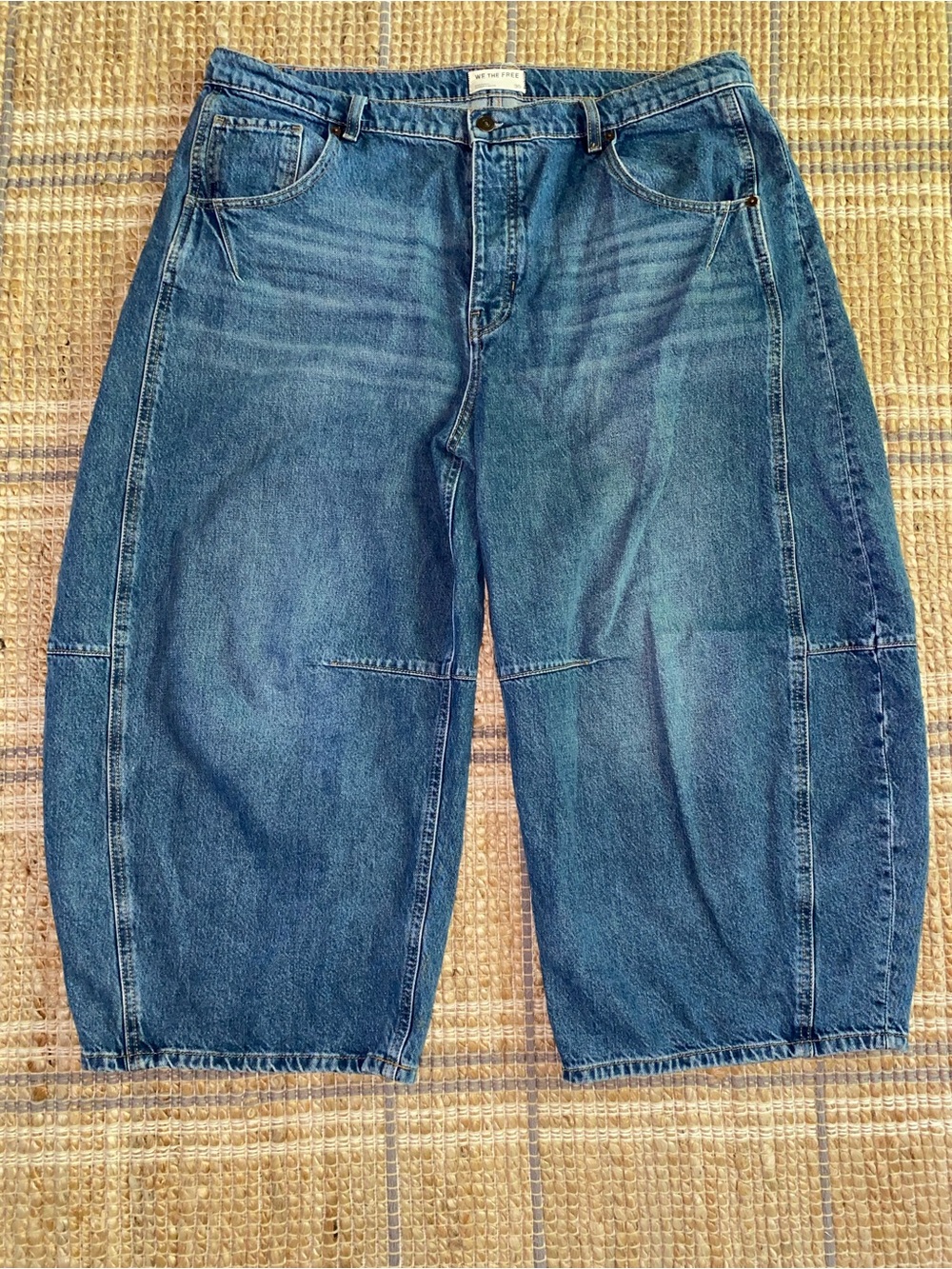 We The Free x Revolve $128 Good Luck Mid-Rise Barrel Jeans  35” Waist EUC - Picture 2 of 16